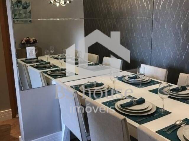 Apartamento para Venda em Santo André - 2